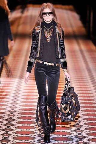 Look 7